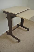 Computertafel op wielen, Ophalen, Gebruikt, 70 tot 120 cm, Metaal