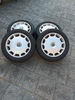 Complete 16 inch winterset voor Volvo S60/V70N, Auto-onderdelen, 205 mm, Banden en Velgen, 16 inch, Gebruikt