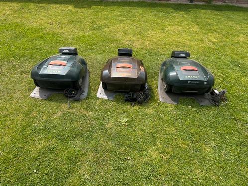 3x gereviseerde husqvarna automower 220/230 !, Tuin en Terras, Robotmaaiers, Gebruikt, Ophalen of Verzenden
