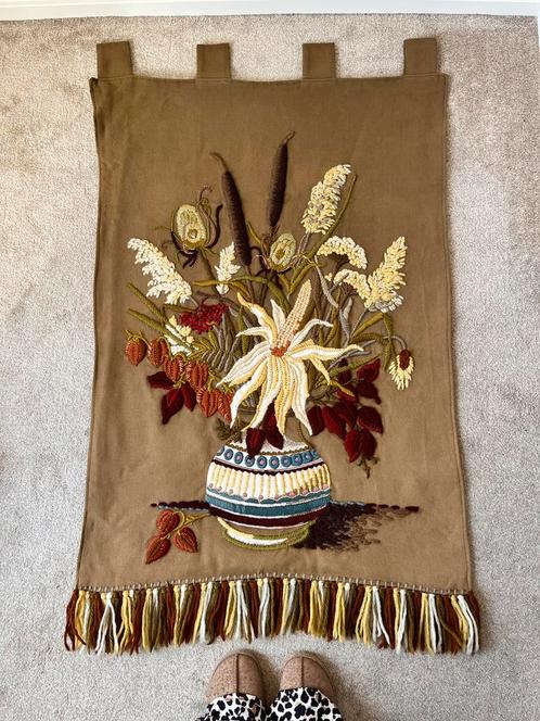 Vintage geborduurd wandkleed,131x75cm. Bohemian 60s 70s boho, Huis en Inrichting, Woonaccessoires | Wanddecoraties, Gebruikt, Verzenden