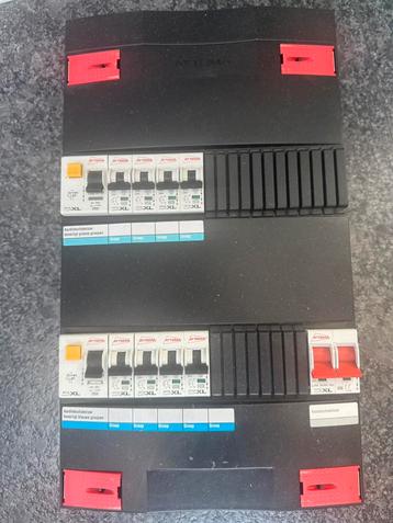 Attema groepenkast nieuw 8 groepen beschikbaar voor biedingen