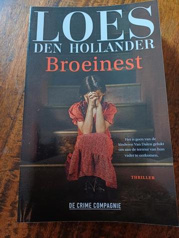 Broeinest - Loes den Hollander beschikbaar voor biedingen
