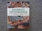 Handboek pottenbakken  Kristin Muller, Boeken, Ophalen of Verzenden, Zo goed als nieuw, Kleien en Boetseren, Kristin Muller