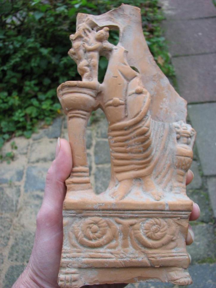 bodemvondst, Romeins Terracotta Aphrodite 1e-2e eeuw n.Chr, Antiek en Kunst, Antiek | Keramiek en Aardewerk, Ophalen of Verzenden