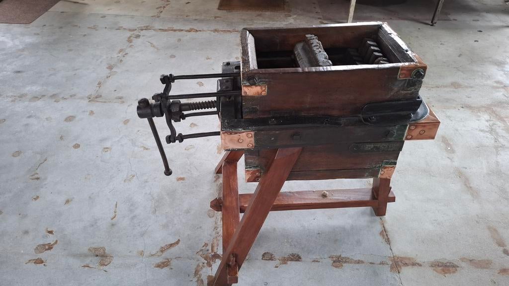 Antieke Honingpers, Antiek en Kunst, Antiek | Gereedschap en Instrumenten, Ophalen