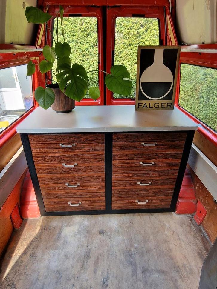 kast ladenkast toonbank dressoir vintage toonbankje winkel, Tuin en Terras, Bergingen en Tuinkasten, Overige typen, Hout, Ophalen