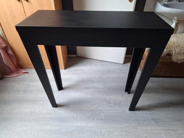 Sidetable zwart geschilderd met metalen bovenblad  beschikbaar voor biedingen