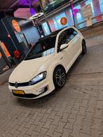 Volkswagen Golf 7 GTE 1.4 TSI Hybride, Auto's, Volkswagen, Automaat, Wit, Te koop, Parkeerassistent