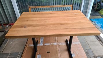 Sediamo -Tafel. beschikbaar voor biedingen