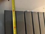 Donkergrijze Design Radiator, Doe-het-zelf en Verbouw, Verwarming en Radiatoren, Ophalen, Gebruikt, Radiator, 60 tot 150 cm
