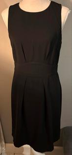 Zwarte mouwloze jurk Steps maat 38, Kleding | Dames, Jurken, Zwart, Zo goed als nieuw, Knielengte, Ophalen