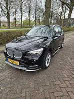 BMW X1 2.0 Sdrive 18I AUT 2015 Zwart, Auto's, BMW, Te koop, Geïmporteerd, 5 stoelen, Benzine
