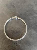 Pandora moments bangle, Sieraden, Tassen en Uiterlijk, Armbanden, Ophalen of Verzenden, Zo goed als nieuw, Zilver