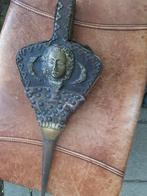 Blaasbalg, antiek en vintage, Ophalen