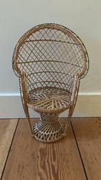 Gratis - Rotan rieten Pauwenstoel voor poppen, Ophalen, Zo goed als nieuw