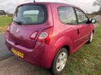 Renault Twingo 1.2 16V Collection 1ste eigenaar airco cruise, Voorwielaandrijving, Gebruikt, 4 stoelen, Bedrijf