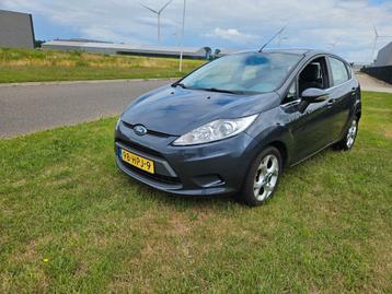 Ford Fiësta 1.25 44KW 5DR 2009 Grijs beschikbaar voor biedingen