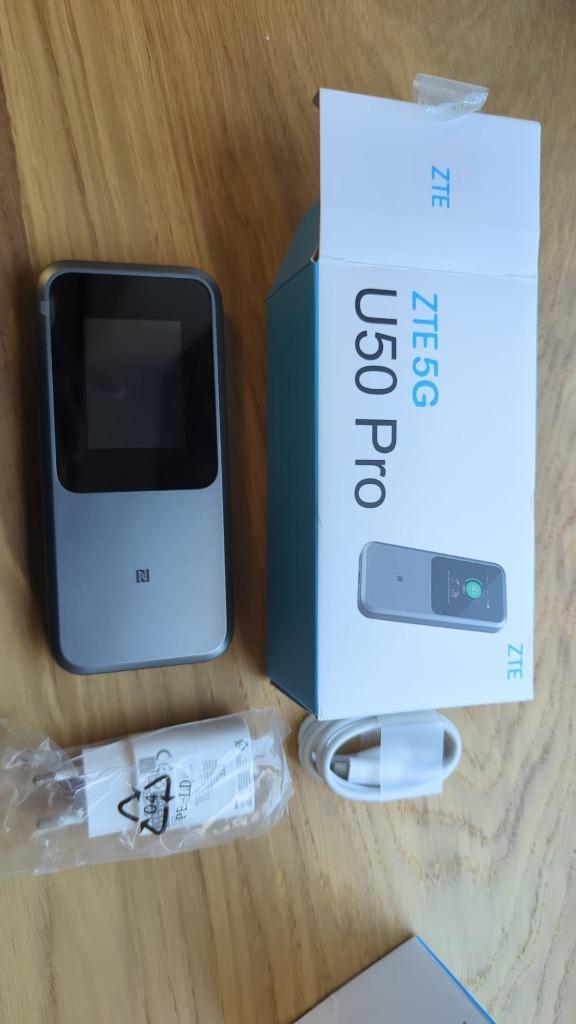 5g Mifi met accu voor in de auto of camper, Computers en Software, Routers en Modems, Zo goed als nieuw, Router met modem, Ophalen of Verzenden