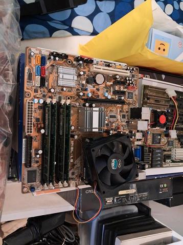 Asus IPIBL-LB, Core 2 Quad Q8200, 4GB DDR2 zonder of met GPU beschikbaar voor biedingen