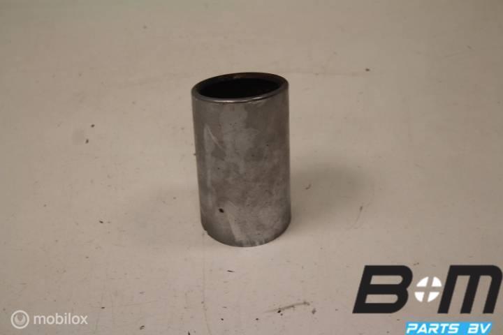 Sierstuk voor uitlaat Audi A3 8V 3 deurs 8P0253825, Auto-onderdelen, Uitlaatsystemen, Gebruikt