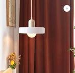 BAUHAUS HANGLAMP VAN WIT GEKLEURD GLAS 3x, Ophalen of Verzenden, Zo goed als nieuw, Glas, Minder dan 50 cm