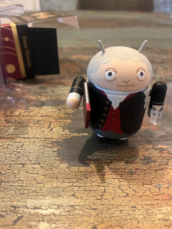 Isaac Newton Android Figuur - Nieuw in Verpakking, Boeken, Wetenschap, Nieuw, Natuurwetenschap, Ophalen of Verzenden