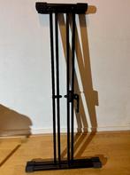 K&M Stage Piano Standaard Rick 20 Black, Ophalen, Zo goed als nieuw, Instrumentstandaard, Keyboard of Synthesizer