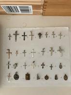 Vele soorten en maten zilveren kruisjes, Sieraden, Tassen en Uiterlijk, Ophalen of Verzenden, Zo goed als nieuw, Zilver