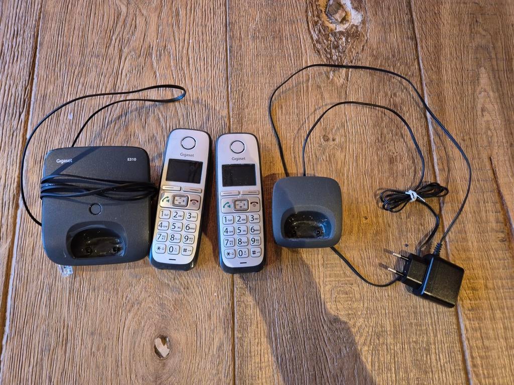 Gigaset Telefoons - Set van 2, Telecommunicatie, Ophalen of Verzenden