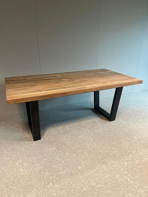 Eettafel Charly 190-240cm van IN.House nu voor €500,-, Huis en Inrichting, Tafels | Eettafels, Nieuw, 100 tot 150 cm, 200 cm of meer