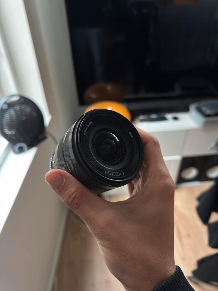 Sony E 10-18mm f/4 OSS groothoek zoomlens (E-mount, APS-C), Audio, Tv en Foto, Fotografie | Lenzen en Objectieven, Groothoeklens