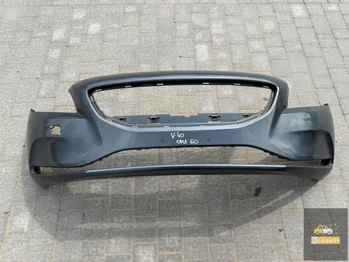Volvo V40 voorbumper ZONDER RINGEN, Auto-onderdelen, Carrosserie en Plaatwerk, Bumper, Volvo, Gebruikt, Ophalen of Verzenden