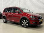 Volkswagen Touran 1.4 TSI Cross Automaat, Auto's, Euro 5, Stof, Gebruikt, 4 cilinders