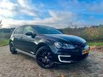 Volkswagen Golf GTE 1.4 204pk / PERFECT ONDERHOUDEN / BOMVOL, Stof, 4 cilinders, Zwart, 1395 cc