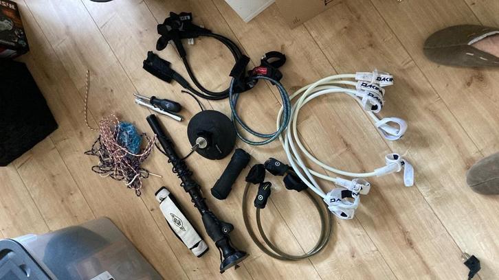 Windsurf equipment diversen, Watersport en Boten, Windsurfen, Zo goed als nieuw, Complete set, Minder dan 250 cm, Minder dan 5 m²
