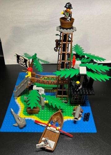 Lego Piraten : Forbidden Island 6270 beschikbaar voor biedingen