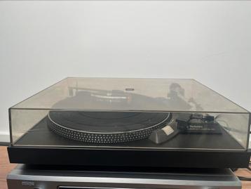 Technics platenspeler beschikbaar voor biedingen