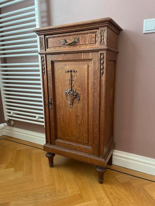 Vintage Houten Kastje voor hal of Slaap- of Badkamer, Antiek en Kunst, Antiek | Meubels | Kasten, Ophalen