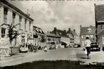 Domburg - Markt, Verzamelen, Ansichtkaarten | Nederland, Ophalen of Verzenden, 1940 tot 1960, Gelopen, Zeeland