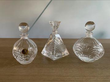 Mooie vintage set  kristallen parfumflesjes RCR beschikbaar voor biedingen
