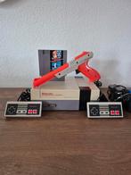 Nintendo Entertainment set compleet, Spelcomputers en Games, Spelcomputers | Nintendo NES, Ophalen of Verzenden, Gebruikt, Met 2 controllers