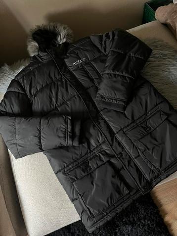 Jongens jas nieuw maat 13-15 jaar. McKenzie beschikbaar voor biedingen