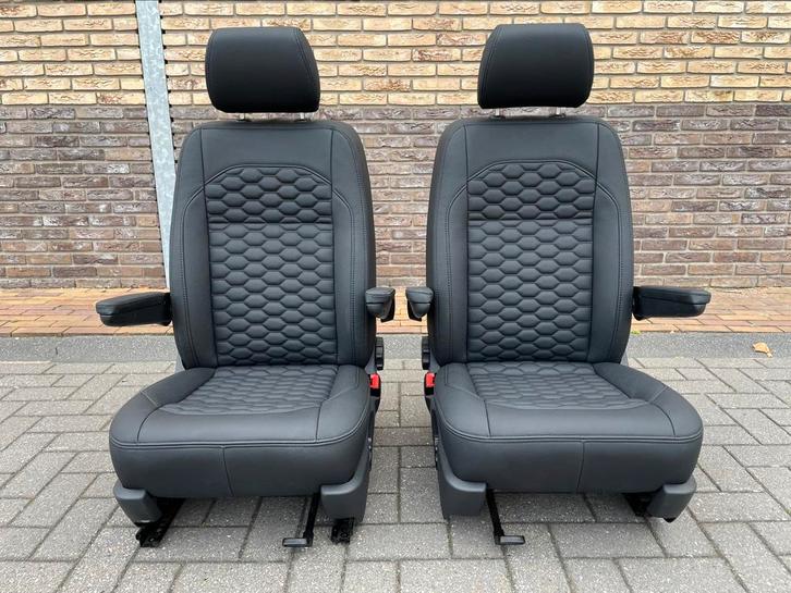 Volkswagen Tranporter T6 comfort stoelen leer nieuw zwart, Auto-onderdelen, Interieur en Bekleding, Volkswagen, Nieuw, Ophalen