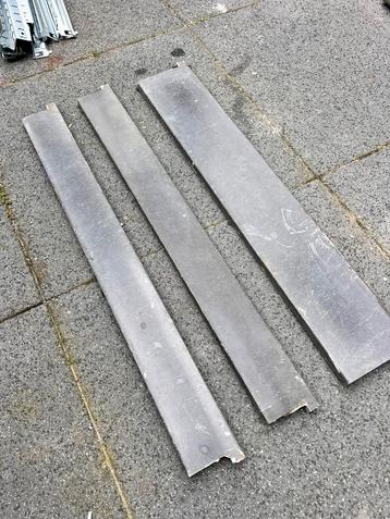 3 natuurstenen dorpels beschikbaar voor biedingen