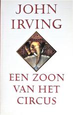 EEN ZOON VAN HET CIRCUS door JOHN IRVING - 4de ITEM GRATIS, Zo goed als nieuw, Amerika, John Irving, Ophalen of Verzenden