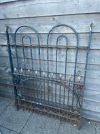 Antiek smeedijzeren hek, Tuin en Terras, Ophalen, Zo goed als nieuw, IJzer, Sierhekwerk