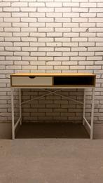 Jysk TRAPPEDAL bureau, zo goed als nieuw, Ophalen, Zo goed als nieuw