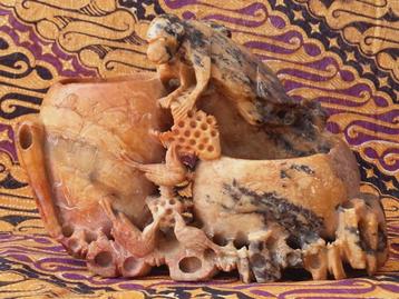 Mooie zware antieke Chinese inktpot met aap en vogels 16 cm. beschikbaar voor biedingen