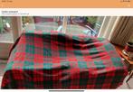Vintage wollen deken plaid voor kerst groen rood geruiten, Huis en Inrichting, Woonaccessoires | Plaids en Woondekens, Ophalen of Verzenden