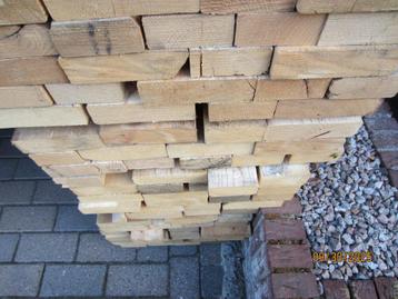 vuren balkjes gebruikt 14x4 cm 9x4 cm beschikbaar voor biedingen